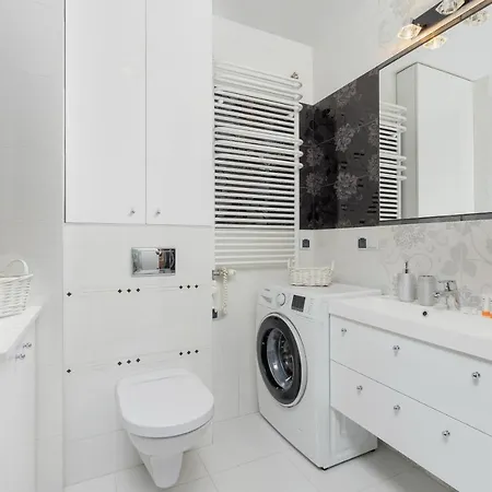 Mountain View Zborowskiego By Renters Apartament *