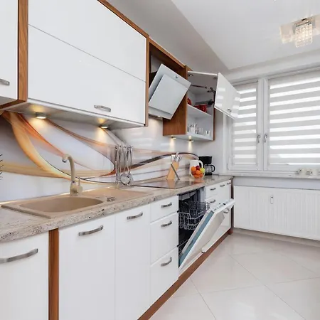 Mountain View Zborowskiego By Renters Apartament